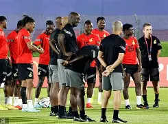 九博入口-关于关键时刻瓦伦西亚备战德国杯，内部沟通细节曝光，更衣室稳定，阵容厚度经受考验的信息